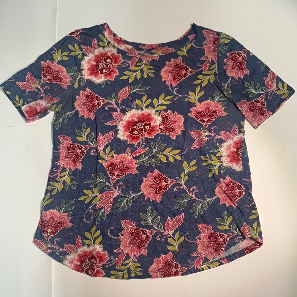 LOFT Floral Top - Picture 2 of 9